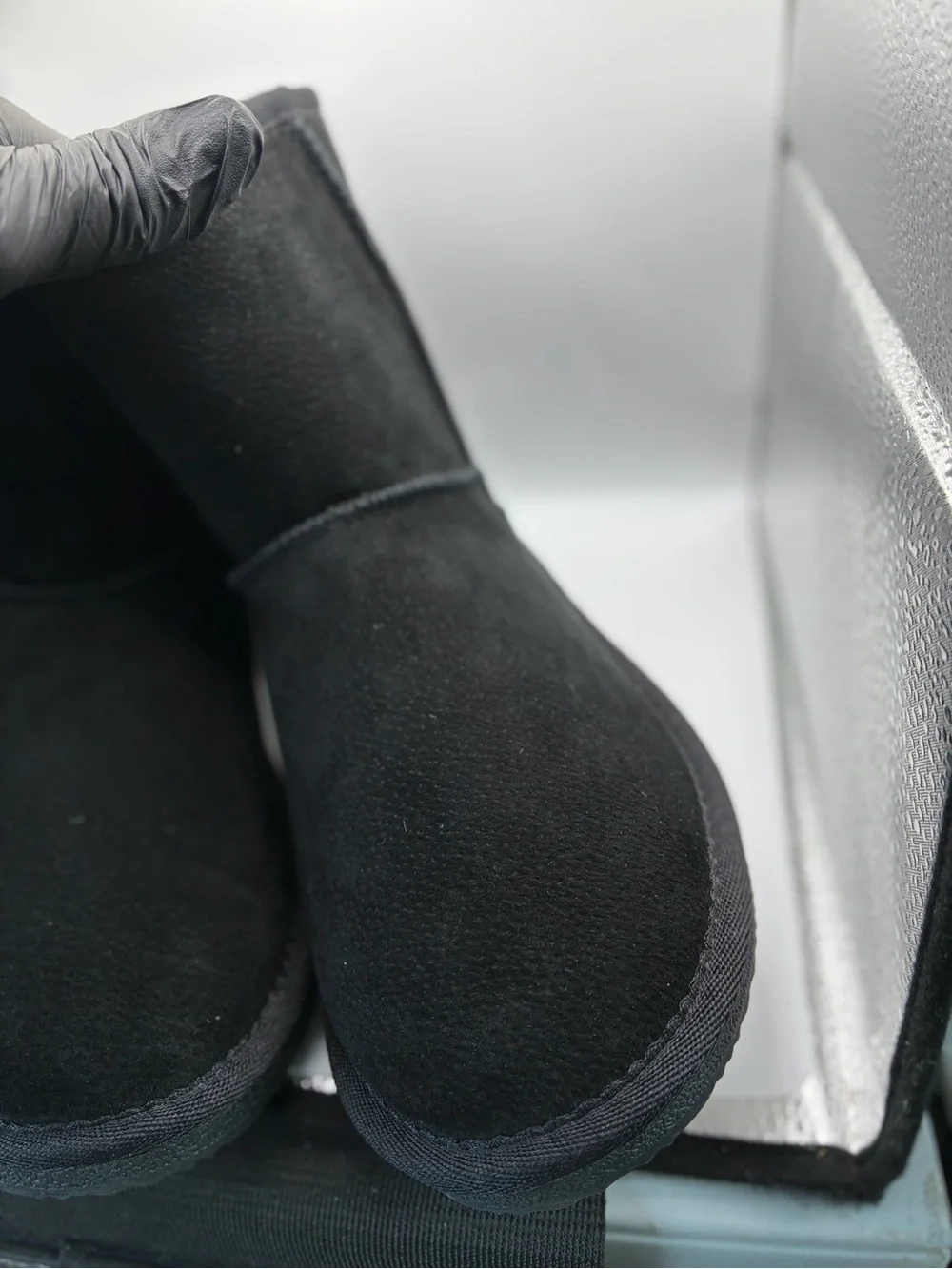 Lamo Classic 6” Boot Black Suede Faux Fur Lined Winter Boots Womens Size 7 NWT